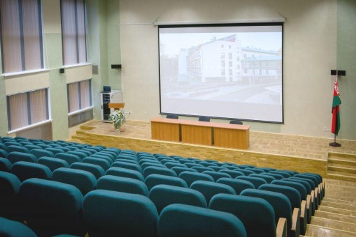 Practicing Effective Listening