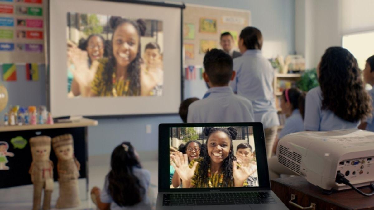 Interactive Presentation Strategies